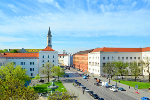 Ludwig-Maximilians – Universität München